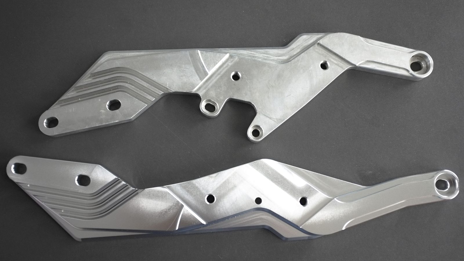 How to Polish Aluminum Motorcycle Parts Without Impact Marks or Uneven Shine